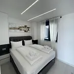 San Sebastian I Apartamento Baška