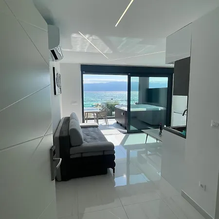 San Sebastian I * Baška